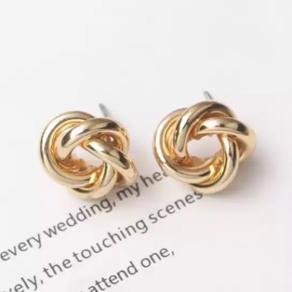 NEW Gold Love Knot Stud Earrings